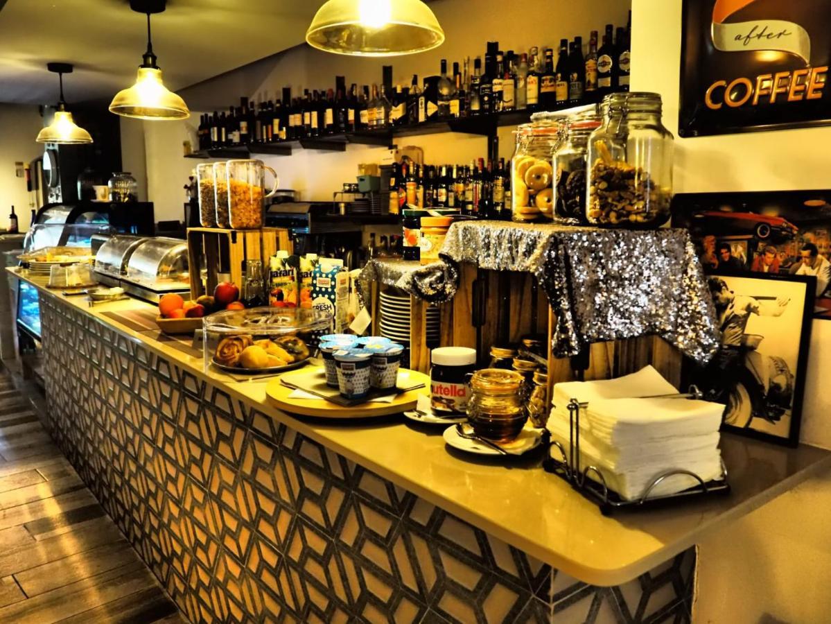 Adelphi Boutique Hotel Rabat Exterior foto